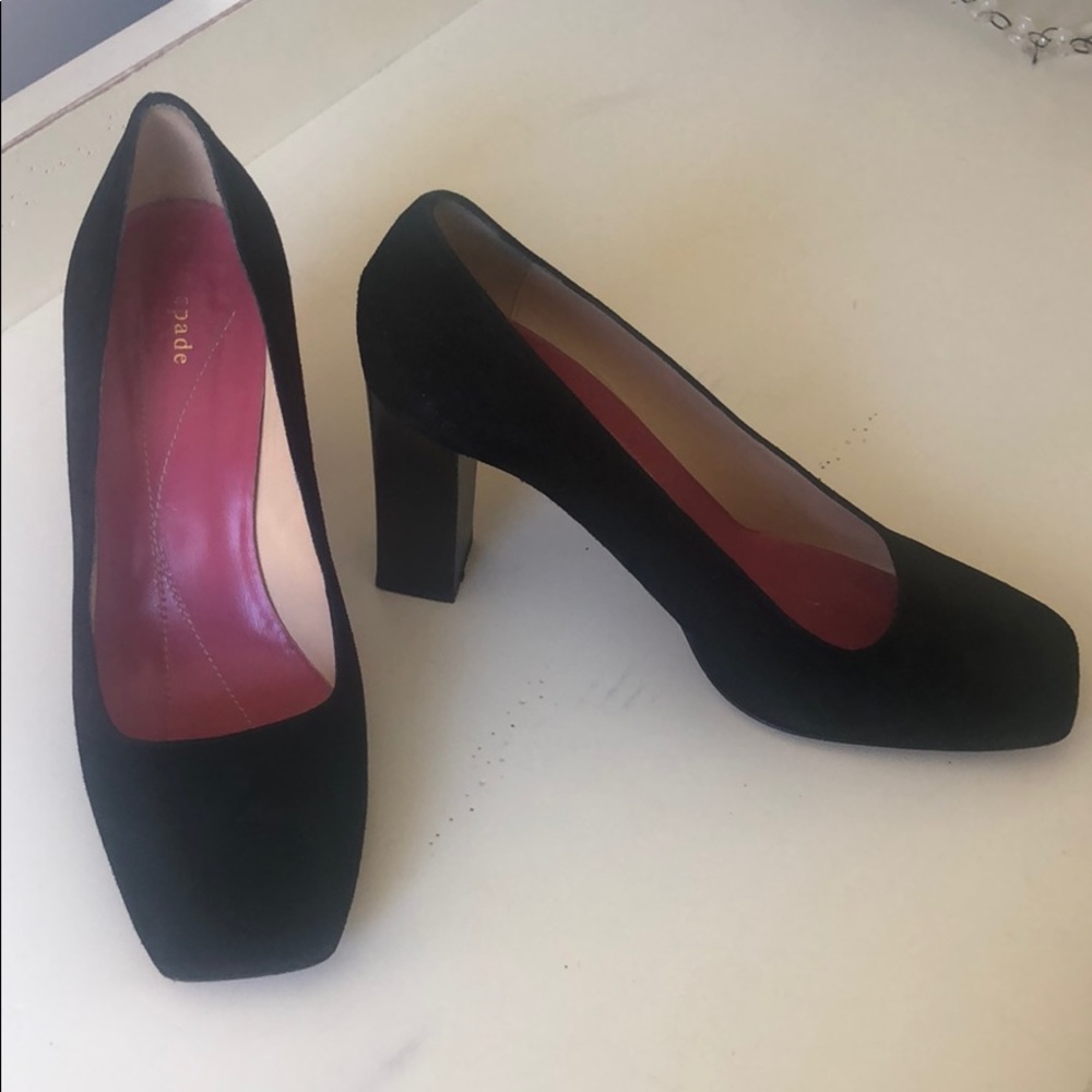Kate Spade Black Suede Pumps - sz. 8.5